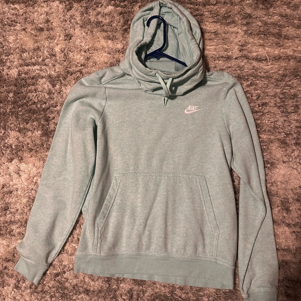 Nike Swoop Neck
